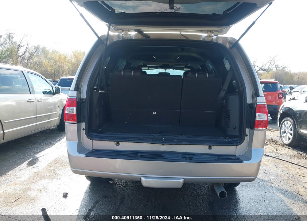2007 LINCOLN NAVIGATOR ULTIMATE VIN: 5LMFU28517LJ17324