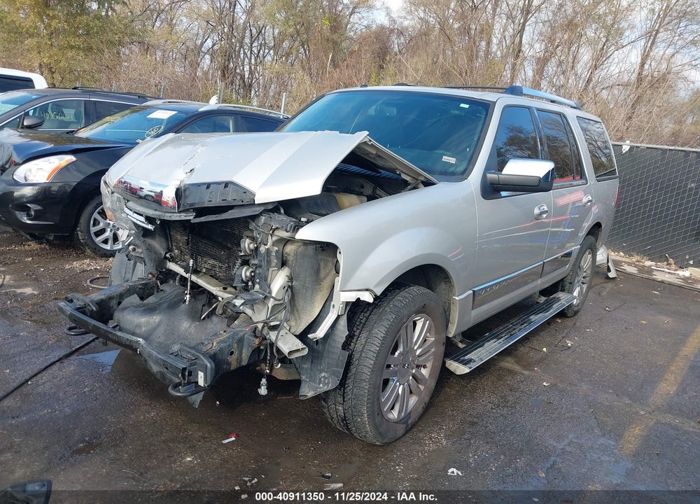 2007 LINCOLN NAVIGATOR ULTIMATE VIN: 5LMFU28517LJ17324
