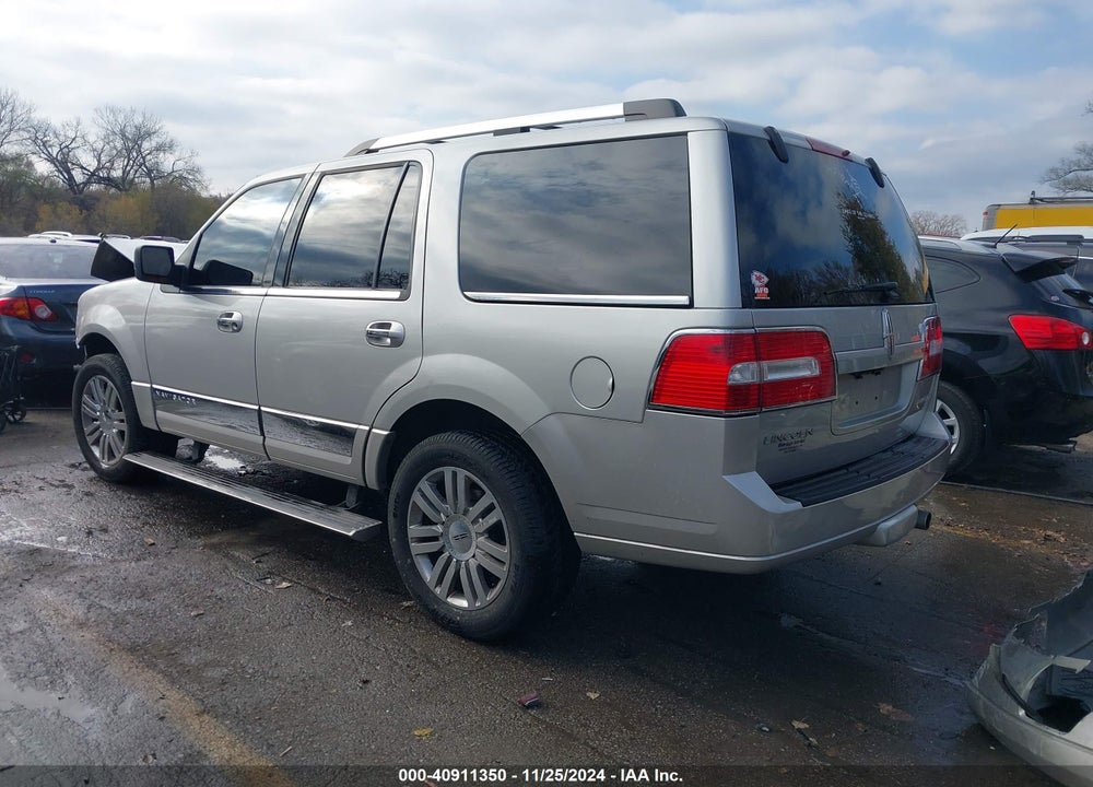2007 LINCOLN NAVIGATOR ULTIMATE VIN: 5LMFU28517LJ17324