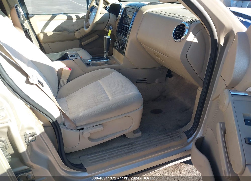 2007 FORD EXPLORER XLT VIN: 1FMEU63E57UB80255