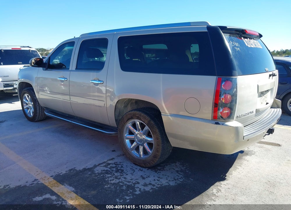 2008 GMC YUKON XL 1500 DENALI VIN: 1GKFC66878J195400
