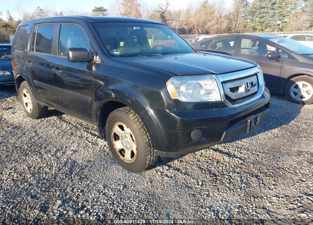 2011 HONDA PILOT LX VIN: 5FNYF4H26BB036472