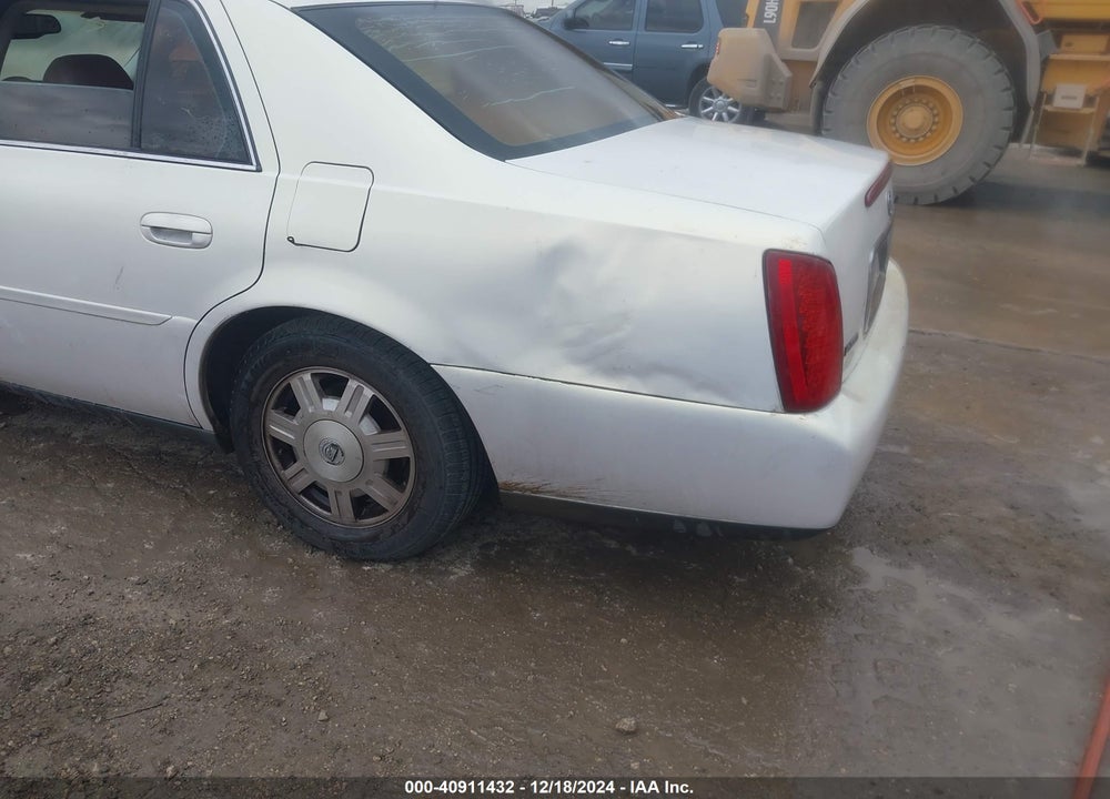 2005 CADILLAC DEVILLE LIVERY VIN: 1G6KD54Y15U219773
