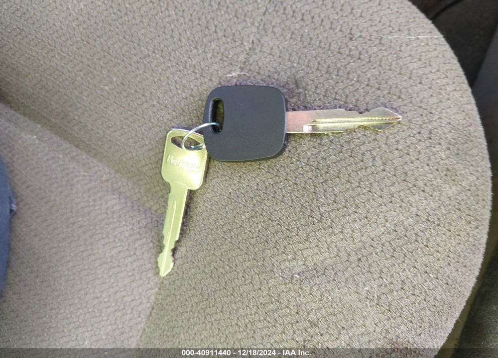 2000 FORD MUSTANG VIN: 1FAFP4040YF121089