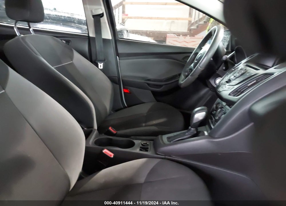 2014 FORD FOCUS S VIN: 1FADP3E24EL174321