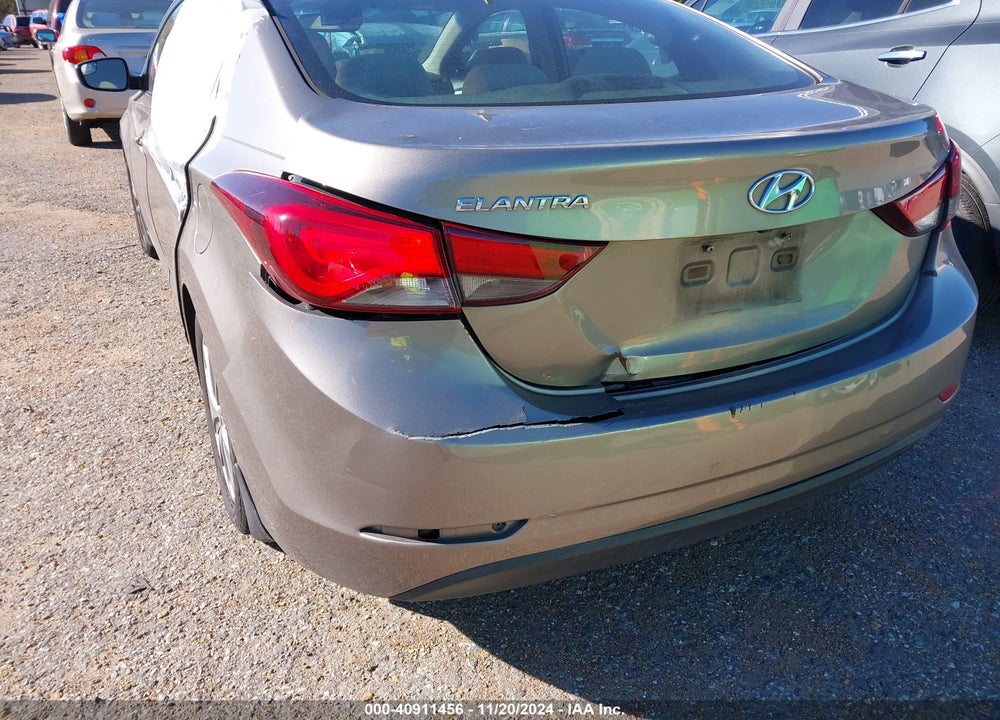 2014 HYUNDAI ELANTRA SE VIN: 5NPDH4AE6EH468482
