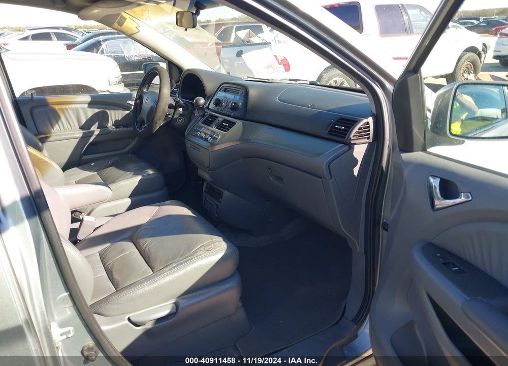 2007 HONDA ODYSSEY EX-L VIN: 5FNRL38777B008304
