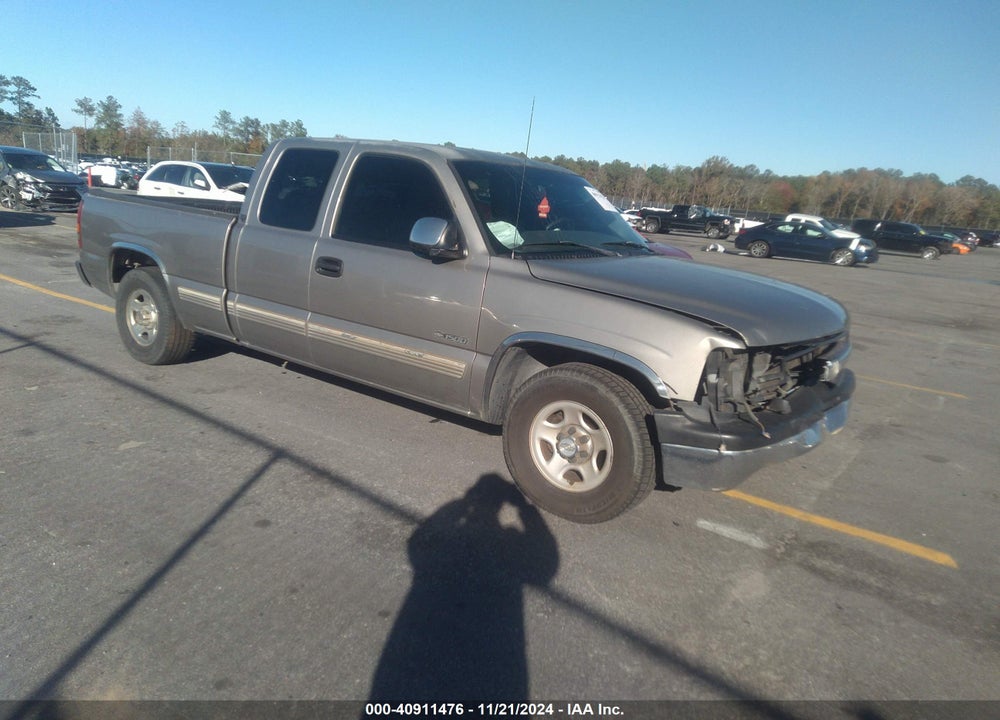 1999 CHEVROLET SILVERADO 1500 LS VIN: 2GCEC19V2X1231188