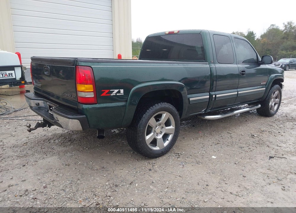 2002 CHEVROLET SILVERADO 1500 LT VIN: 1GCEK19T62E206030