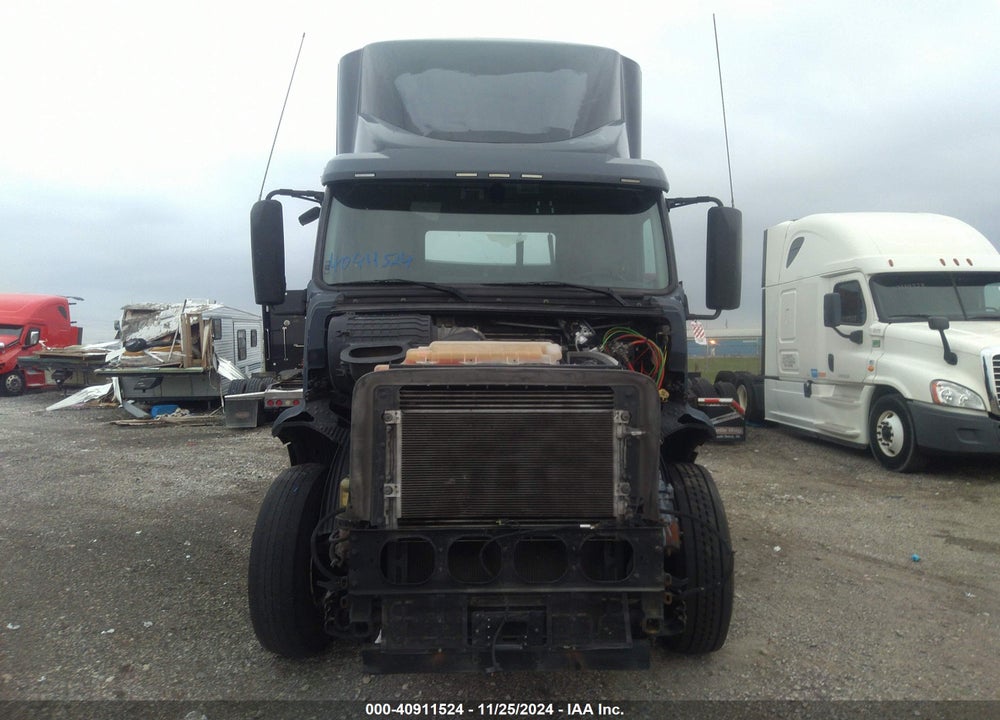 2020 VOLVO VNR VIN: 4V4WC9EG8LN257317