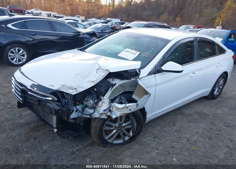 2016 HYUNDAI SONATA VIN: 5NPE24AF2GH310450