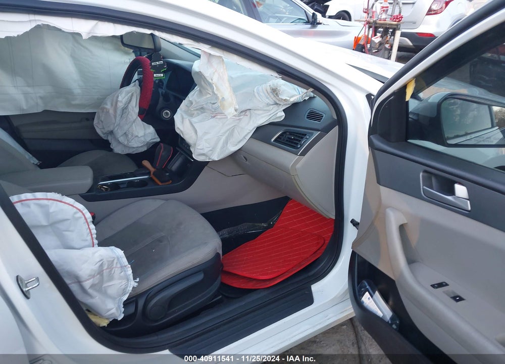2016 HYUNDAI SONATA VIN: 5NPE24AF2GH310450