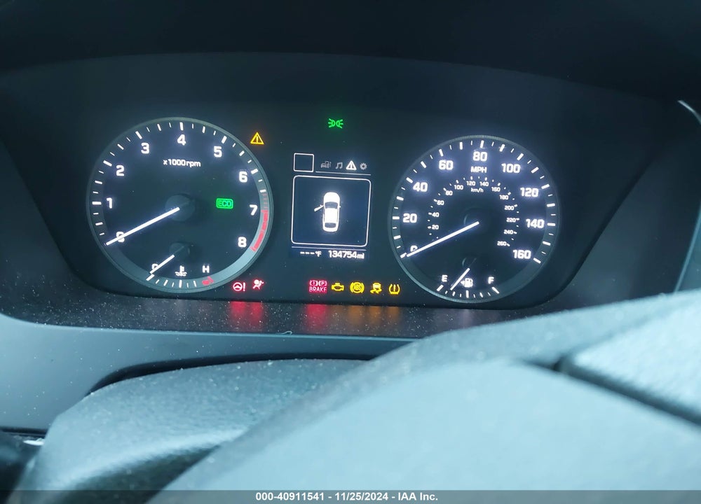 2016 HYUNDAI SONATA VIN: 5NPE24AF2GH310450