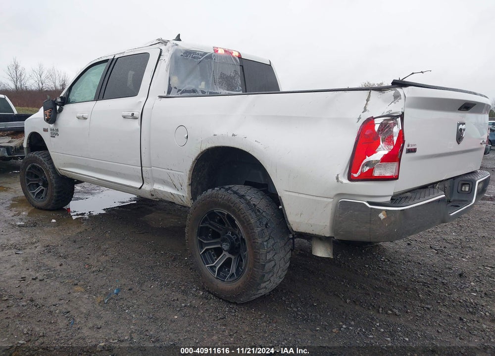 2019 RAM 1500 CLASSIC SLT 4X4 6'4 BOX VIN: 1C6RR7TT1KS550902