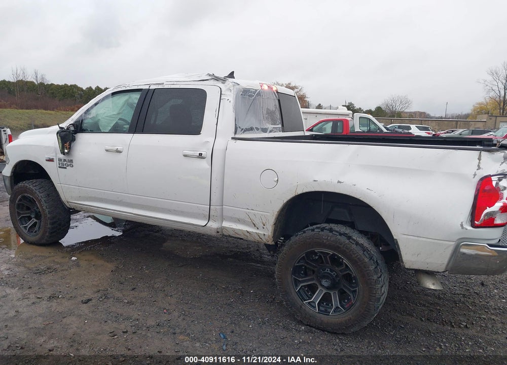 2019 RAM 1500 CLASSIC SLT 4X4 6'4 BOX VIN: 1C6RR7TT1KS550902