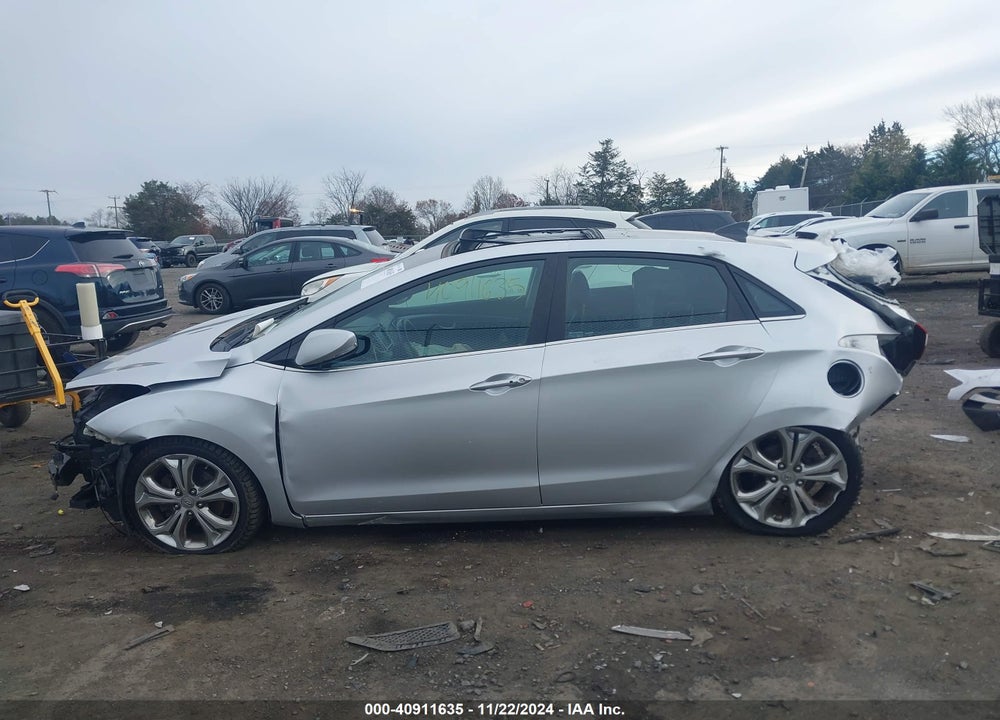 2013 HYUNDAI ELANTRA GT BASE W/BLUE VIN: KMHD35LE7DU131529