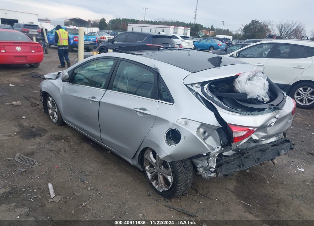 2013 HYUNDAI ELANTRA GT BASE W/BLUE VIN: KMHD35LE7DU131529