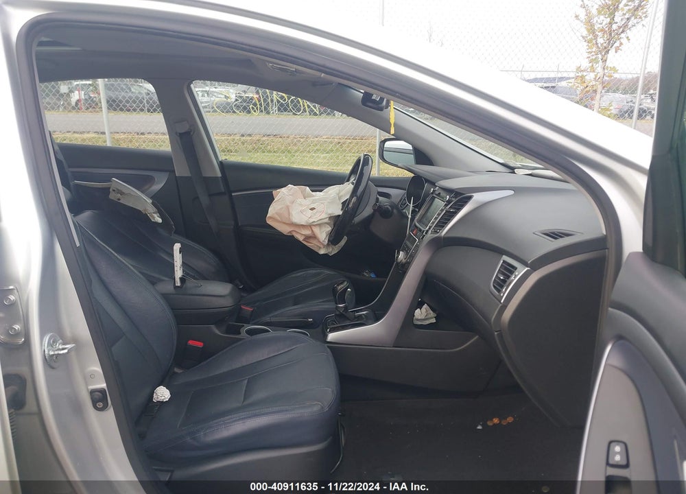 2013 HYUNDAI ELANTRA GT BASE W/BLUE VIN: KMHD35LE7DU131529