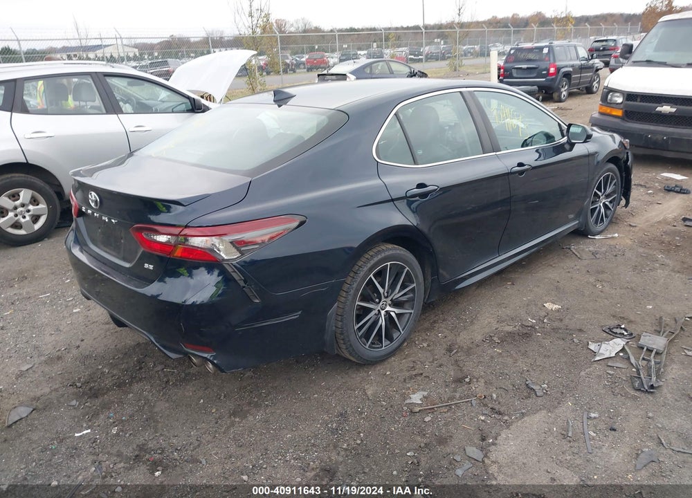 2021 TOYOTA CAMRY SE VIN: 4T1G11AK2MU542437