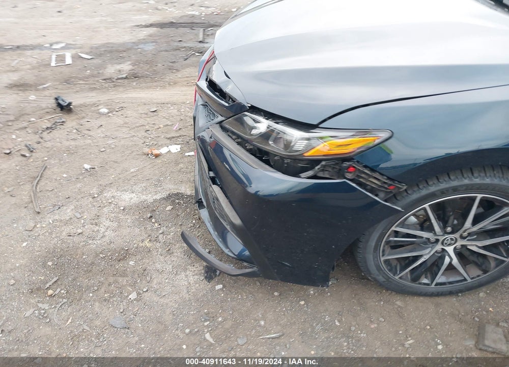 2021 TOYOTA CAMRY SE VIN: 4T1G11AK2MU542437