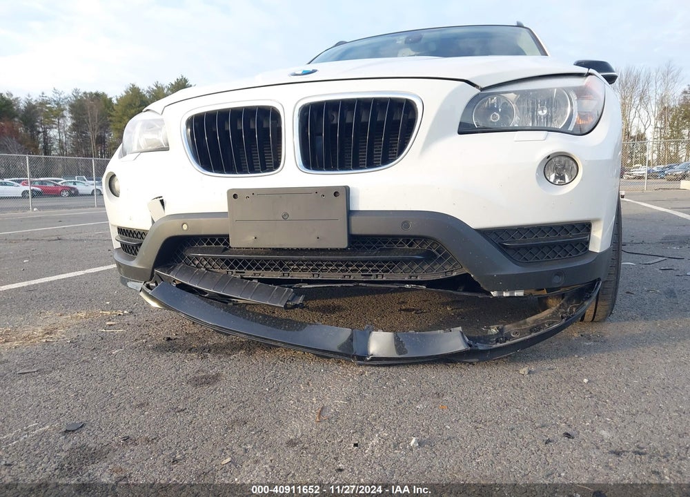 2015 BMW X1 XDRIVE28I VIN: WBAVL1C50FVY41447