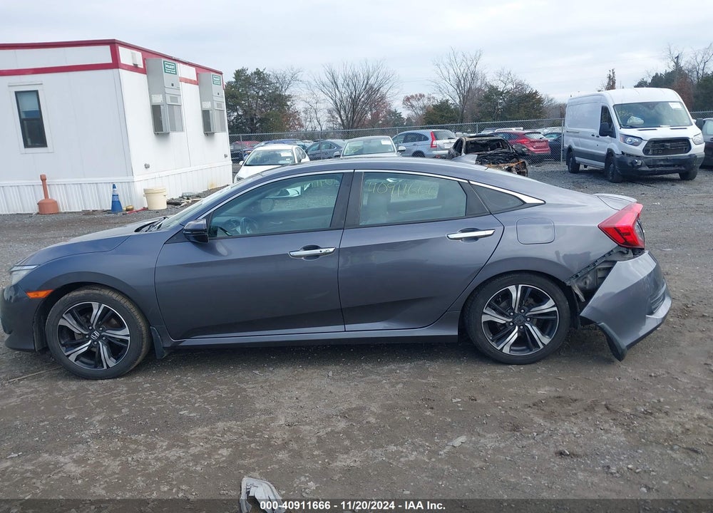 2017 HONDA CIVIC TOURING VIN: 2HGFC1F97HH635240