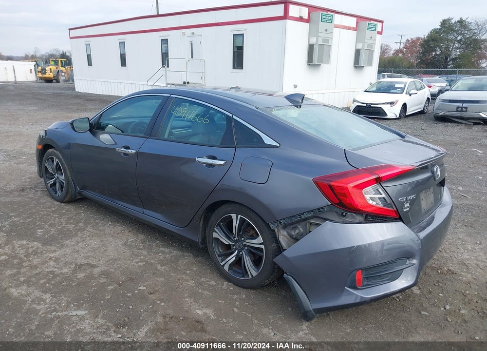 2017 HONDA CIVIC TOURING VIN: 2HGFC1F97HH635240