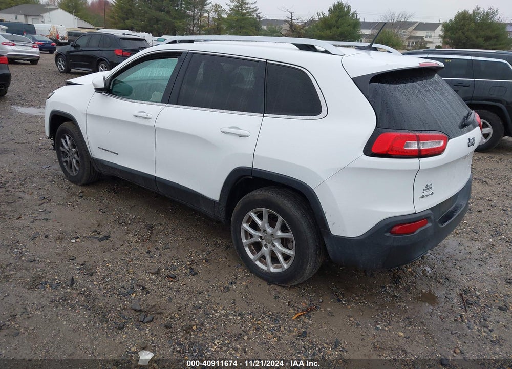 2015 JEEP CHEROKEE LATITUDE VIN: 1C4PJMCB4FW625734