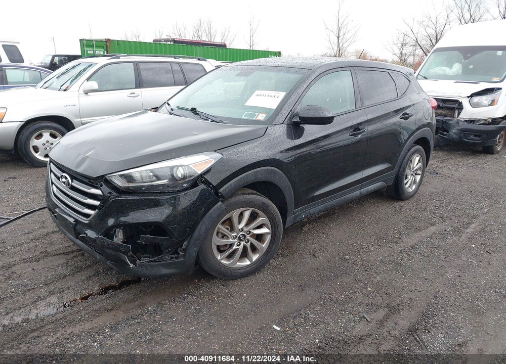 2018 HYUNDAI TUCSON SE VIN: KM8J2CA42JU659947