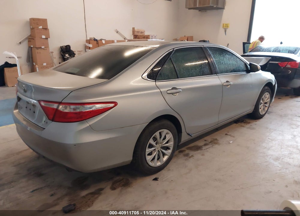 2017 TOYOTA CAMRY LE VIN: 4T1BF1FK8HU784241