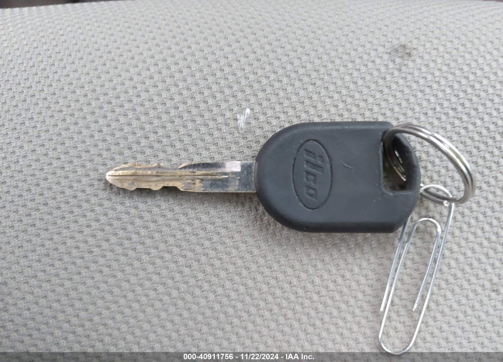2008 FORD ESCAPE XLT VIN: 1FMCU03108KE78503