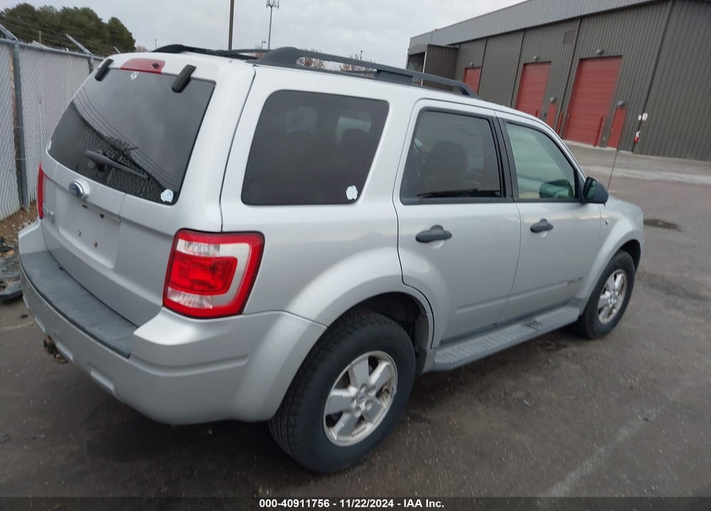 2008 FORD ESCAPE XLT VIN: 1FMCU03108KE78503