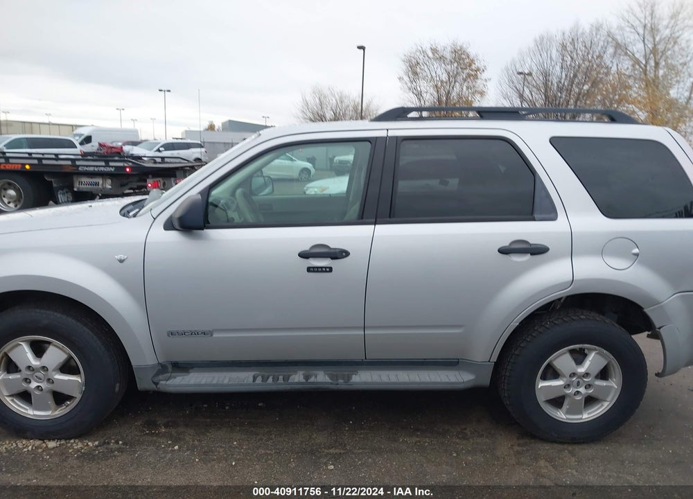 2008 FORD ESCAPE XLT VIN: 1FMCU03108KE78503