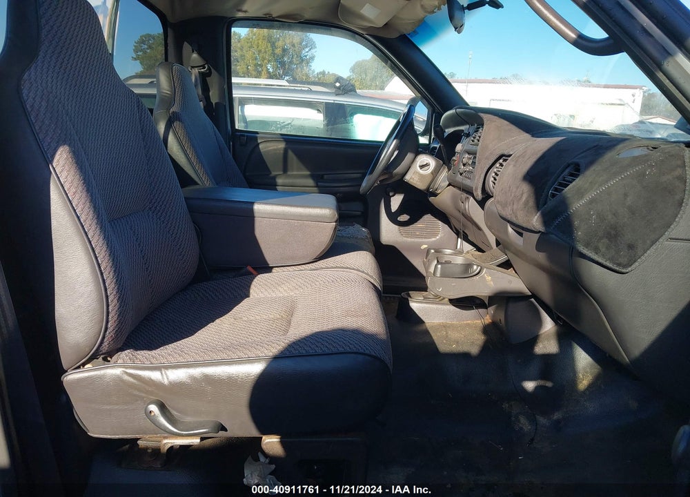 1998 DODGE RAM 1500 ST VIN: 1B7HF16Y8WS761683