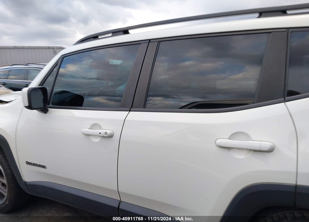 2017 JEEP RENEGADE LATITUDE FWD VIN: ZACCJABB8HPE41766