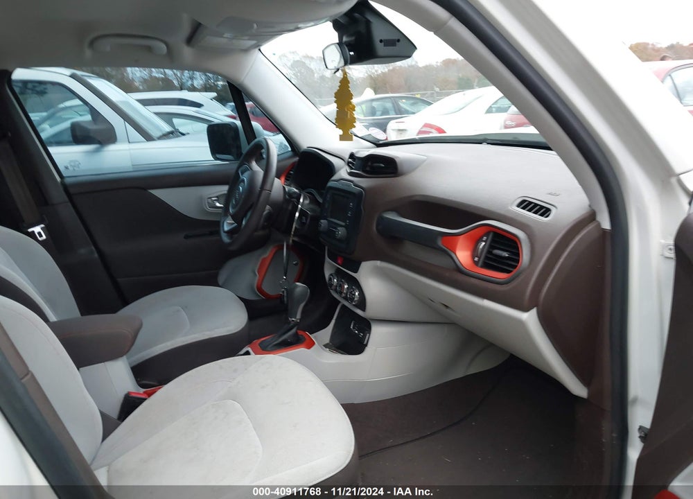 2017 JEEP RENEGADE LATITUDE FWD VIN: ZACCJABB8HPE41766