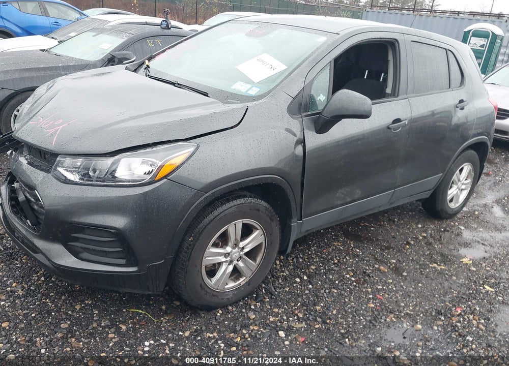 2019 CHEVROLET TRAX LS VIN: 3GNCJNSB9KL339844