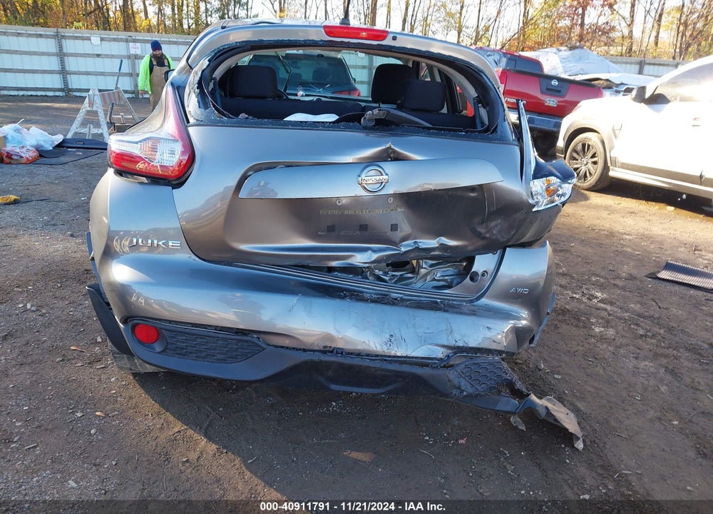 2015 NISSAN JUKE S VIN: JN8AF5MV1FT562863