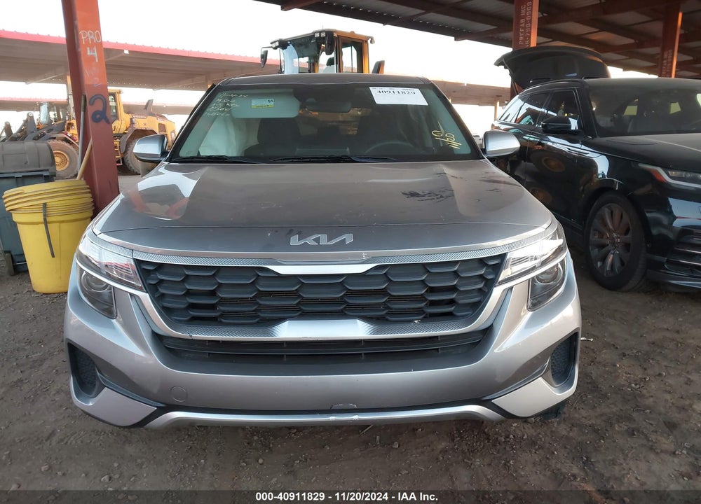 2022 KIA SELTOS LX VIN: KNDEPCAA5N7330693
