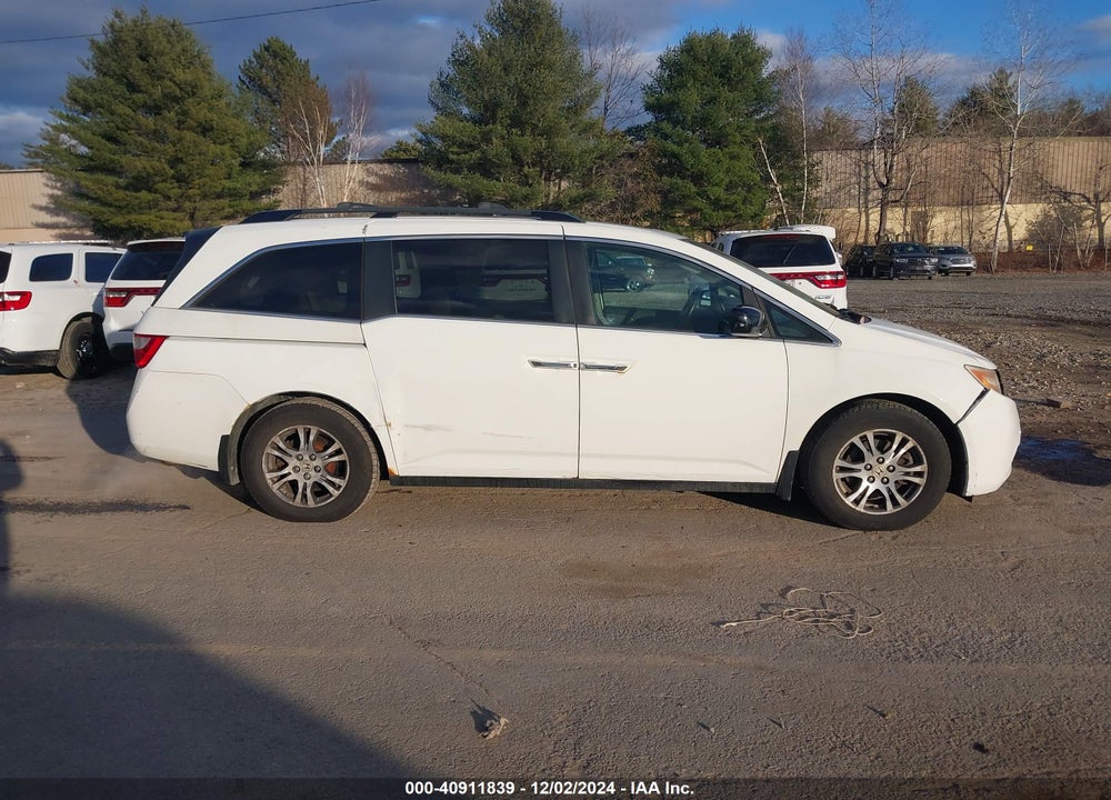 2011 HONDA ODYSSEY EX-L VIN: 5FNRL5H64BB048738