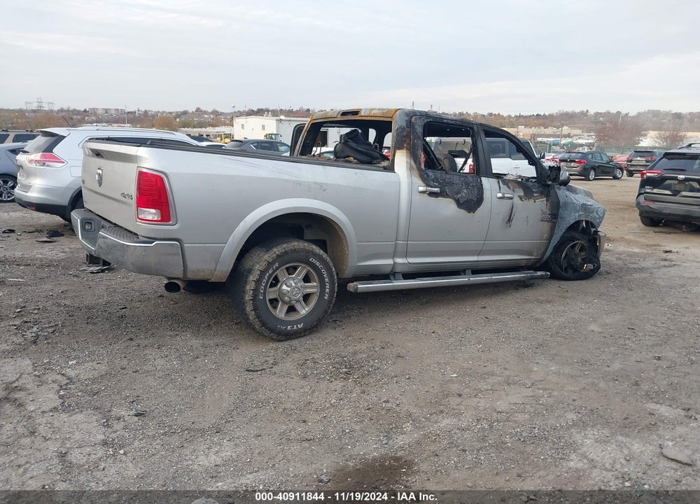 2013 RAM 2500 LAIE VIN: 3C6TR5FT9DG603782