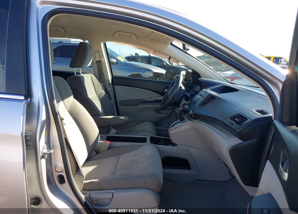 2014 HONDA CR-V LX VIN: 3CZRM3H38EG708098