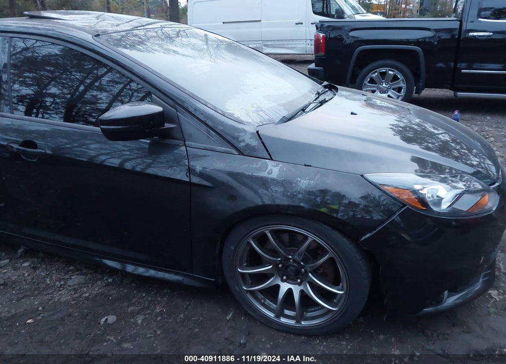 2013 FORD FOCUS ST VIN: 1FADP3L94DL241398
