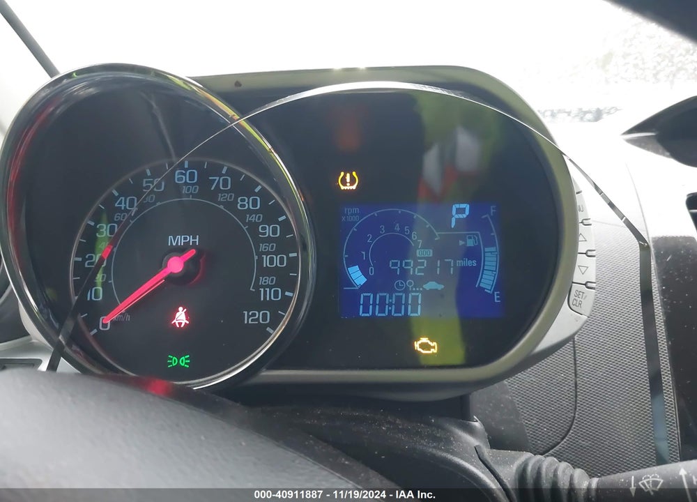 2014 CHEVROLET SPARK 2LT AUTO VIN: KL8CF6S98EC530340