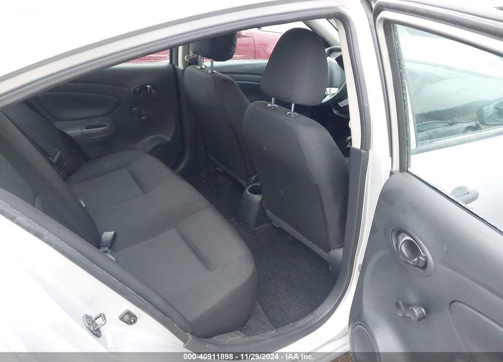 2018 NISSAN VERSA 1.6 S+ VIN: 3N1CN7APXJL888251