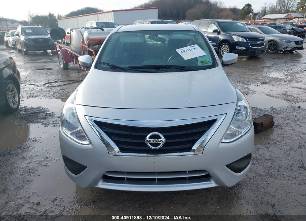2018 NISSAN VERSA 1.6 S+ VIN: 3N1CN7APXJL888251