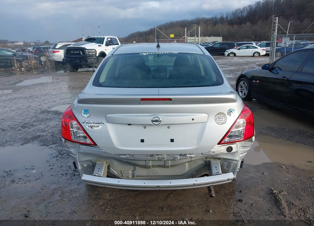 2018 NISSAN VERSA 1.6 S+ VIN: 3N1CN7APXJL888251