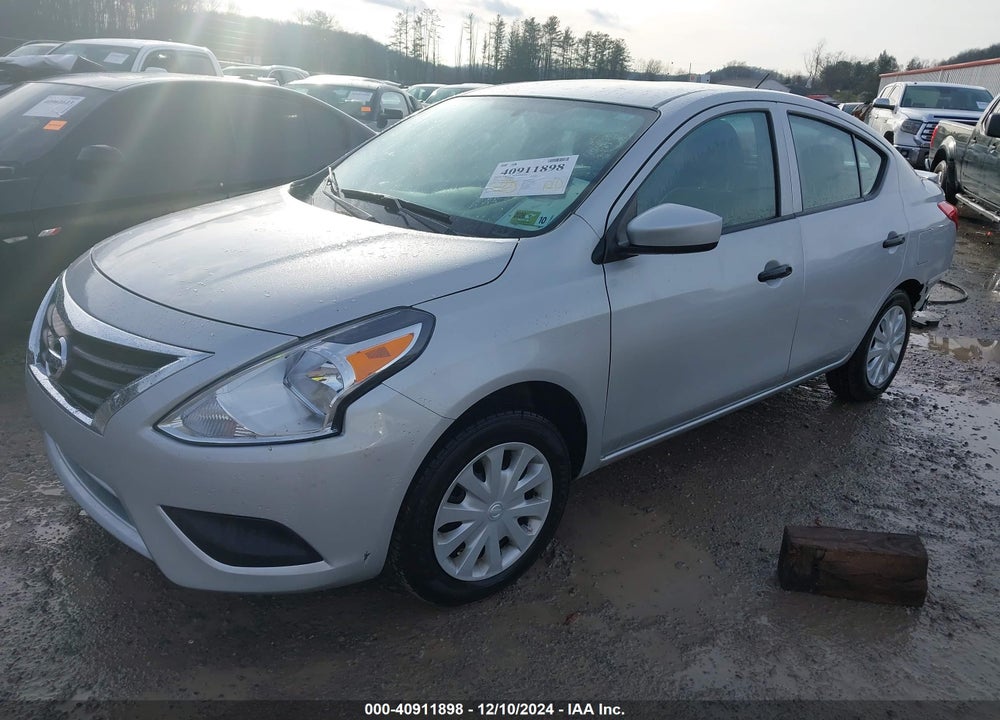 2018 NISSAN VERSA 1.6 S+ VIN: 3N1CN7APXJL888251