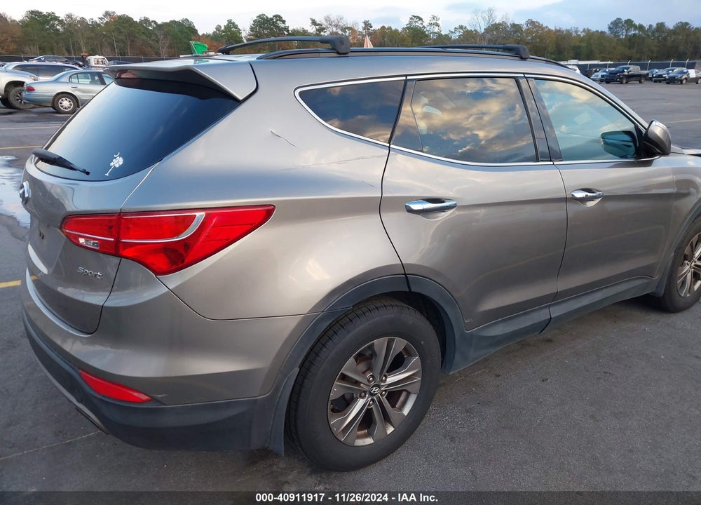 2014 HYUNDAI SANTA FE SPORT 2.4L VIN: 5XYZU3LB2EG182585