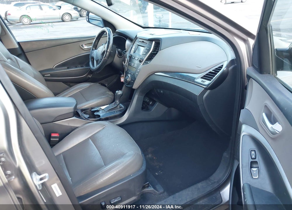 2014 HYUNDAI SANTA FE SPORT 2.4L VIN: 5XYZU3LB2EG182585